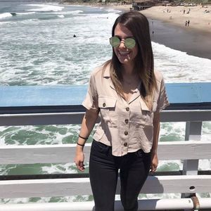 Meet your Posher, Kaitlyn